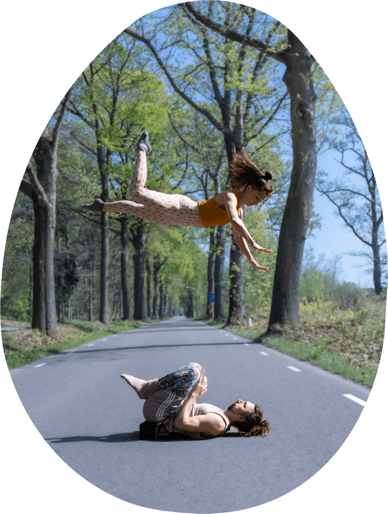 foot-to-foot-pose-stichiting-acroyoga